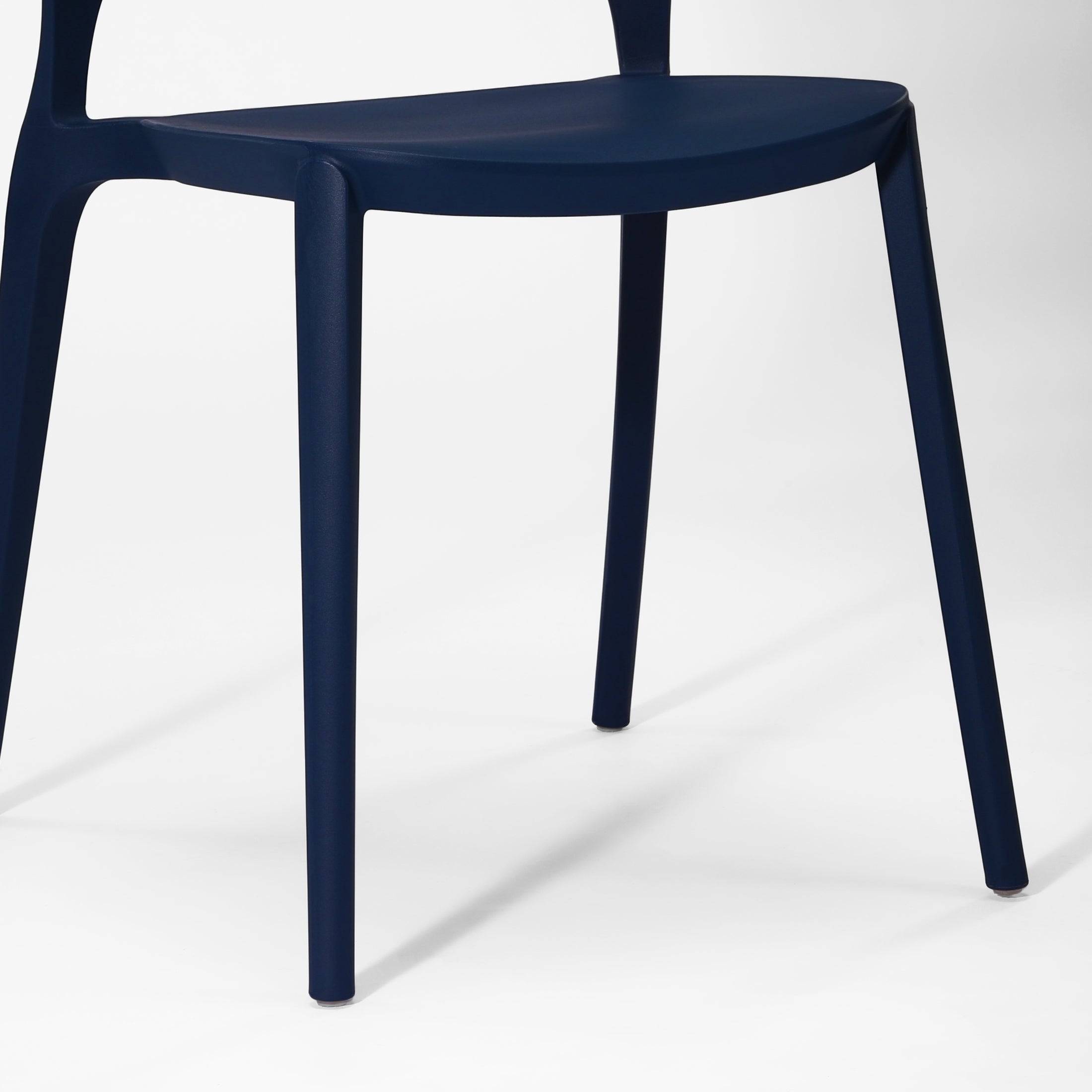Sunshine Outdoor Modern Stackable Plastic Patio Dining Side Chairs (Set of 4)