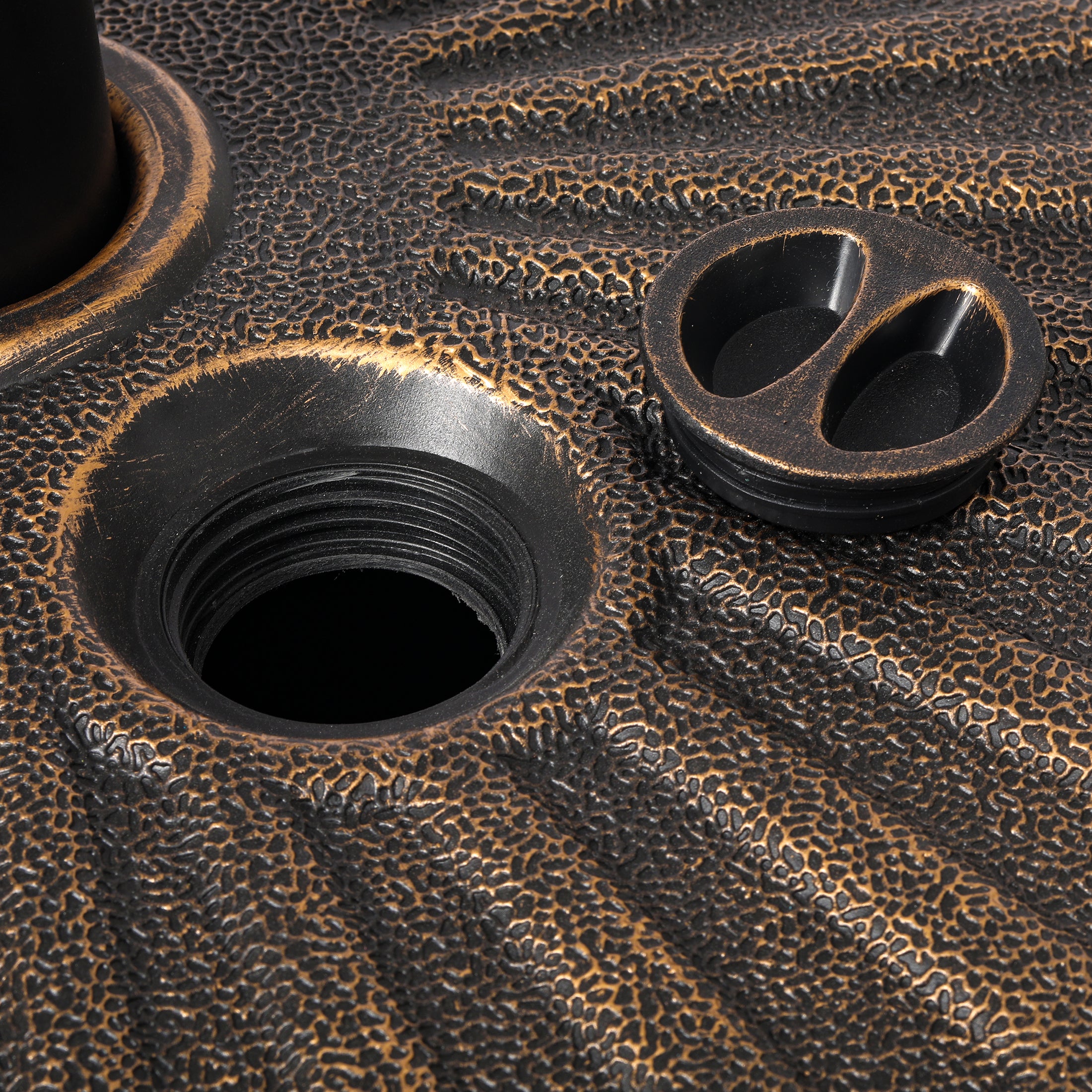 Bally 20" diameter round hard plastic free standing umbrella base