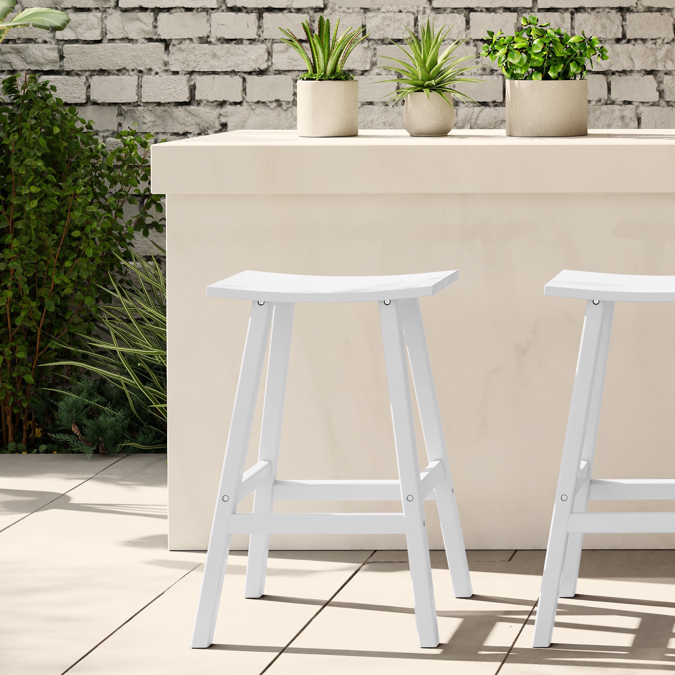 Paradise Westintrends 29" height Outdoor / Patio Saddle bar stool
