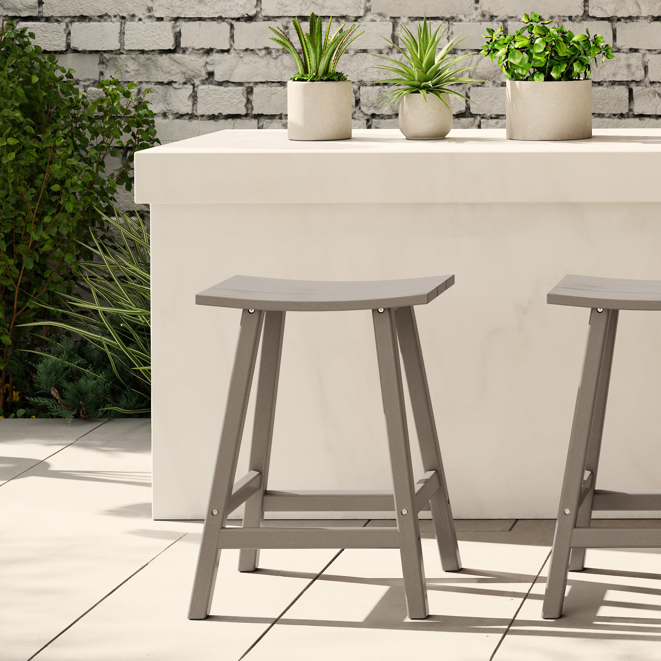 Paradise 24" height Outdoor / Patio Saddle bar stool
