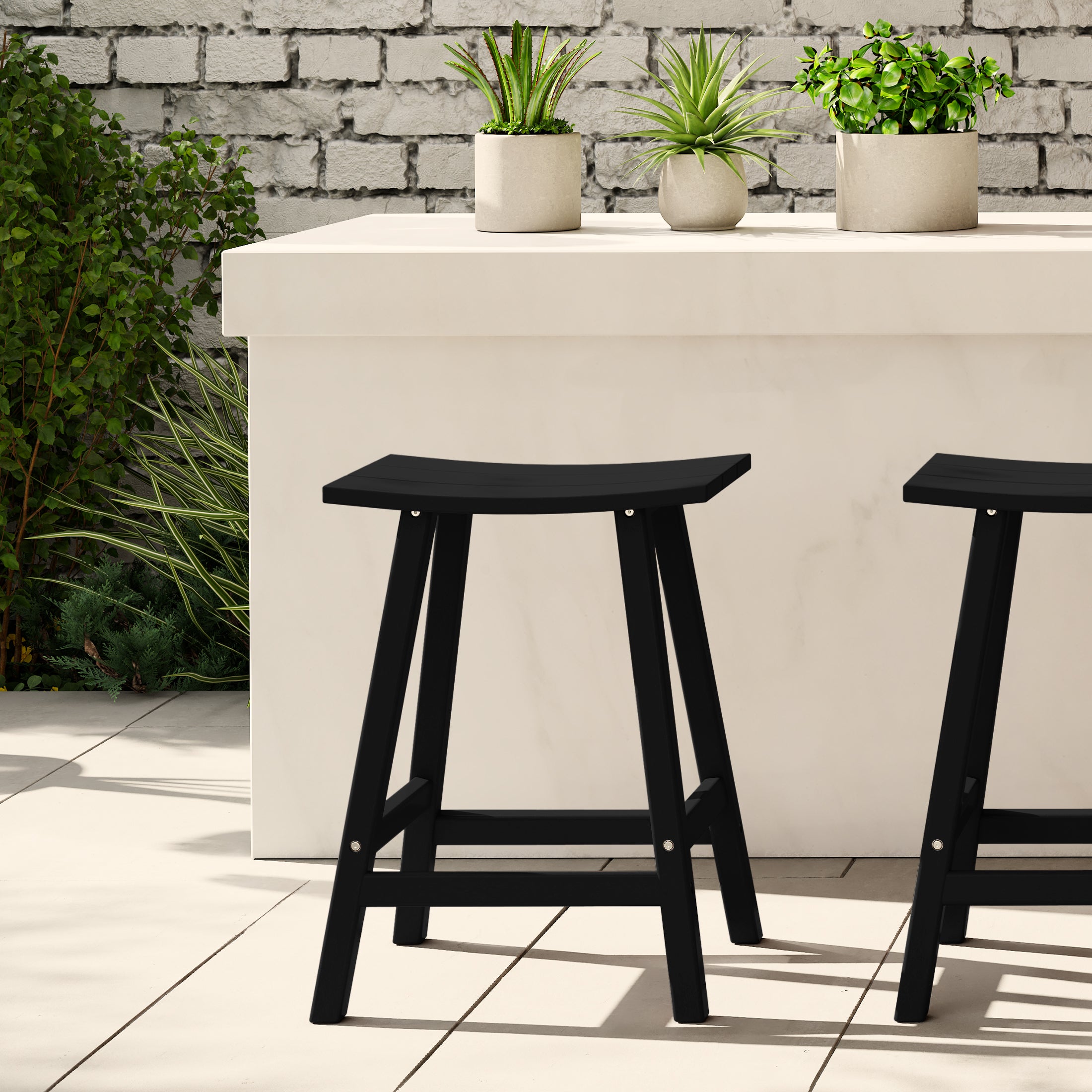 Paradise 24" height Outdoor / Patio Saddle bar stool