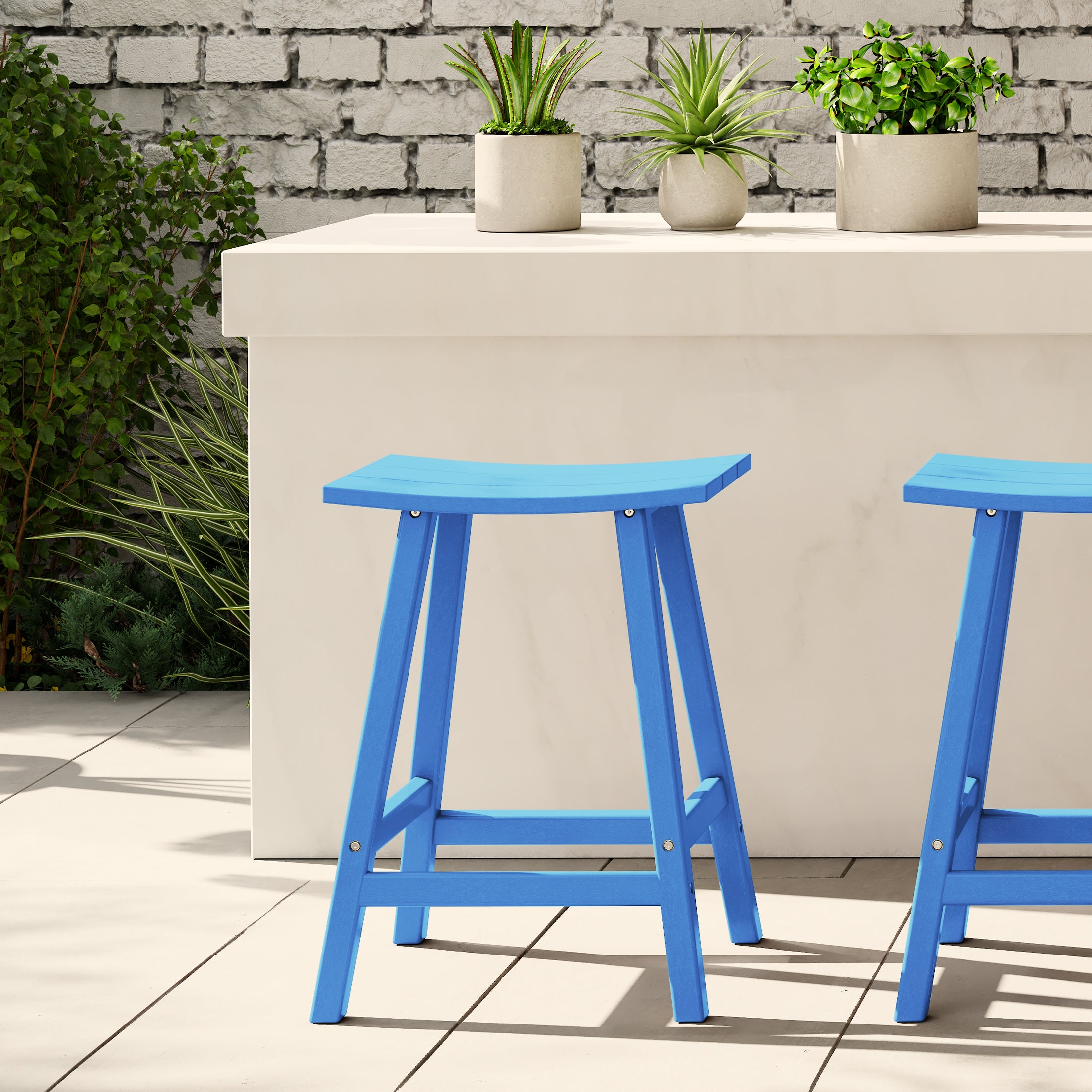 Paradise 24" height Outdoor / Patio Saddle bar stool