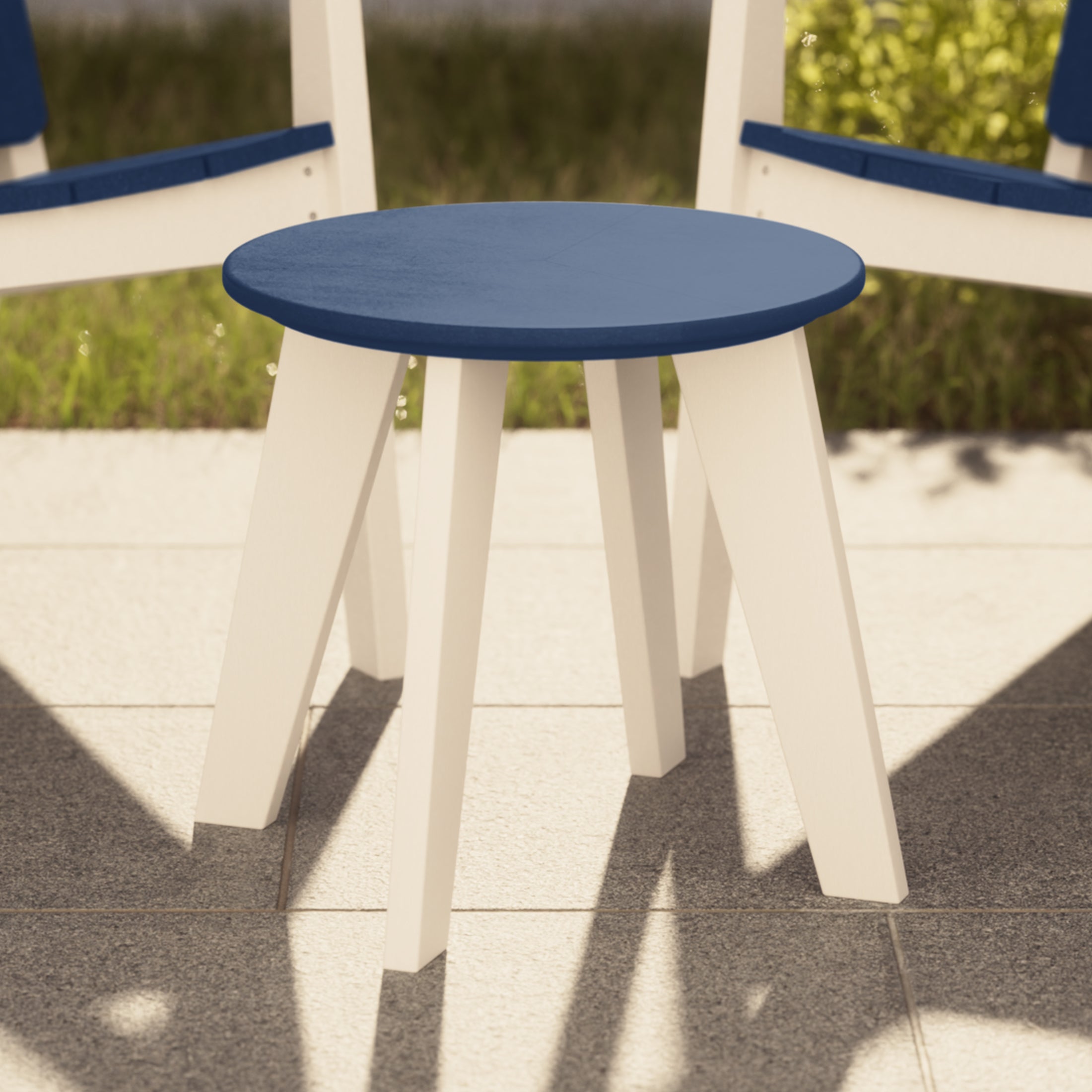 Seaside HDPE Plastic Outdoor Round Adirondack Patio Side Table